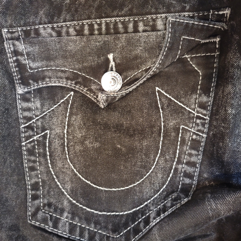 True Religion Jeans Basic Straight w/Flaps - Picture 3 of 5
